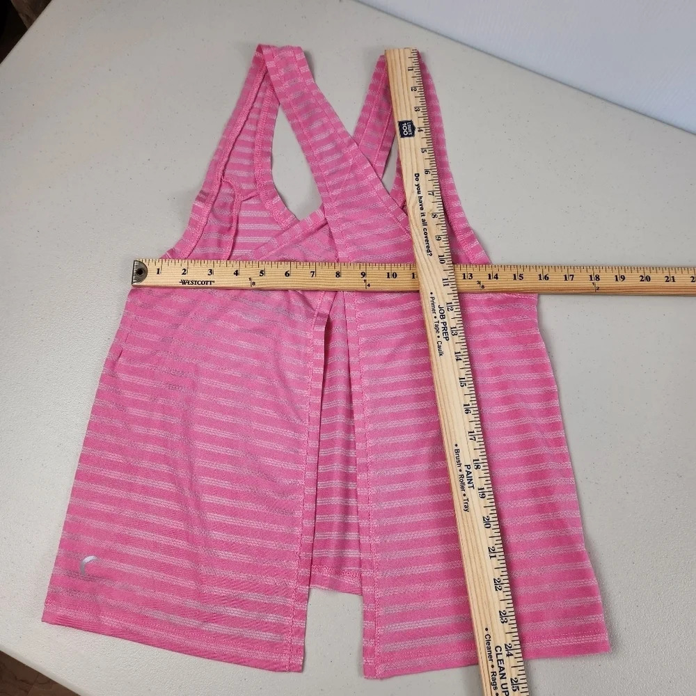 Zyia Active Pink Striped Nimbus Split Back Workout Running Tank Top Size Small - Picture 14 of 14